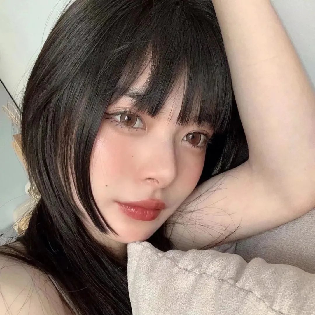 彩色中的黑白